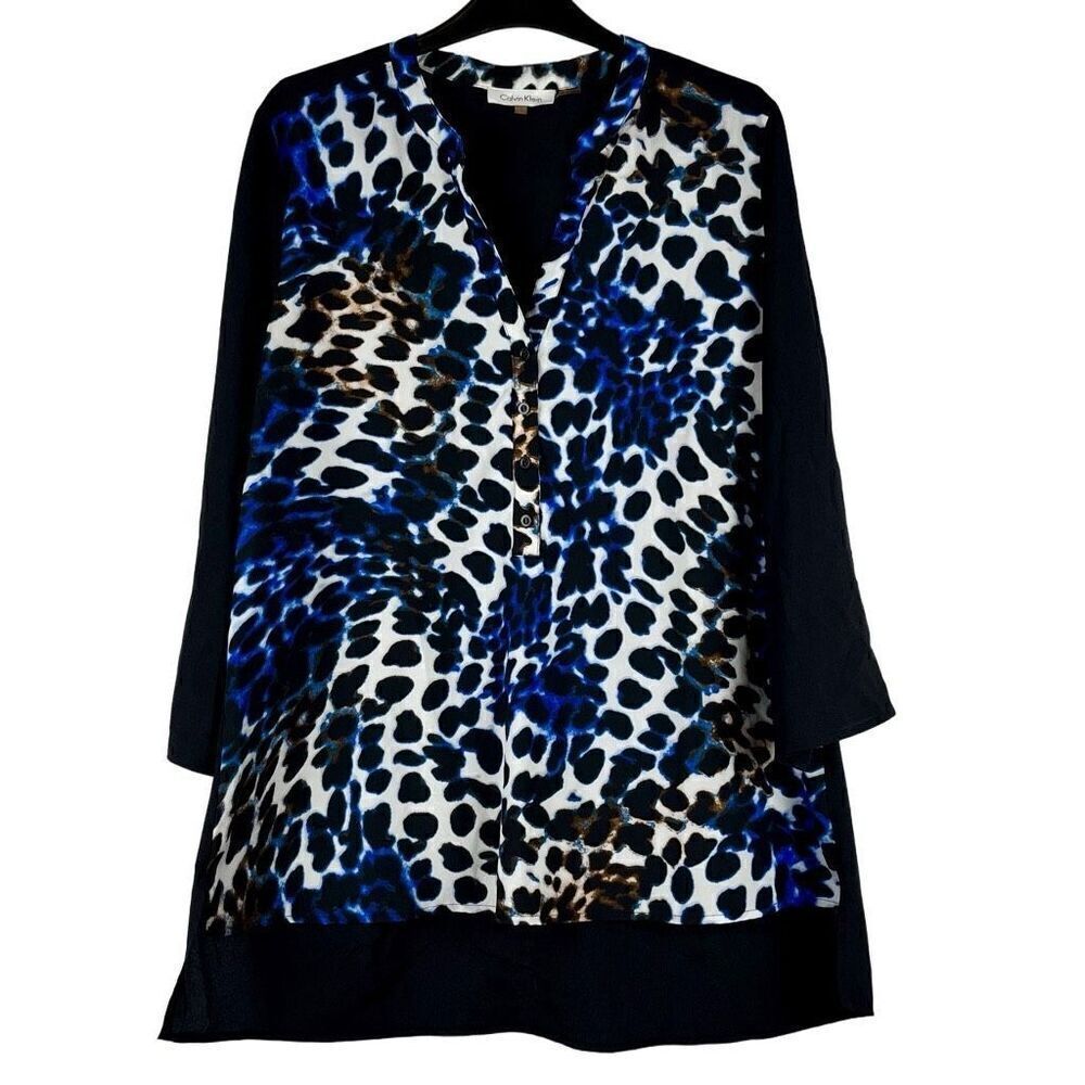 Calvin Klein Multicolor Animal Print Short Sleeve V-neck Large